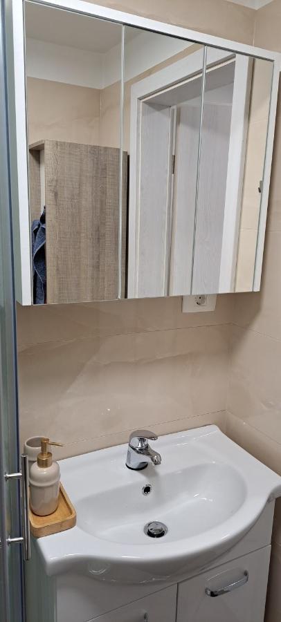 Elina Appartement Portorož Buitenkant foto
